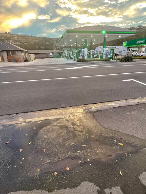 Water Leak, a report photo