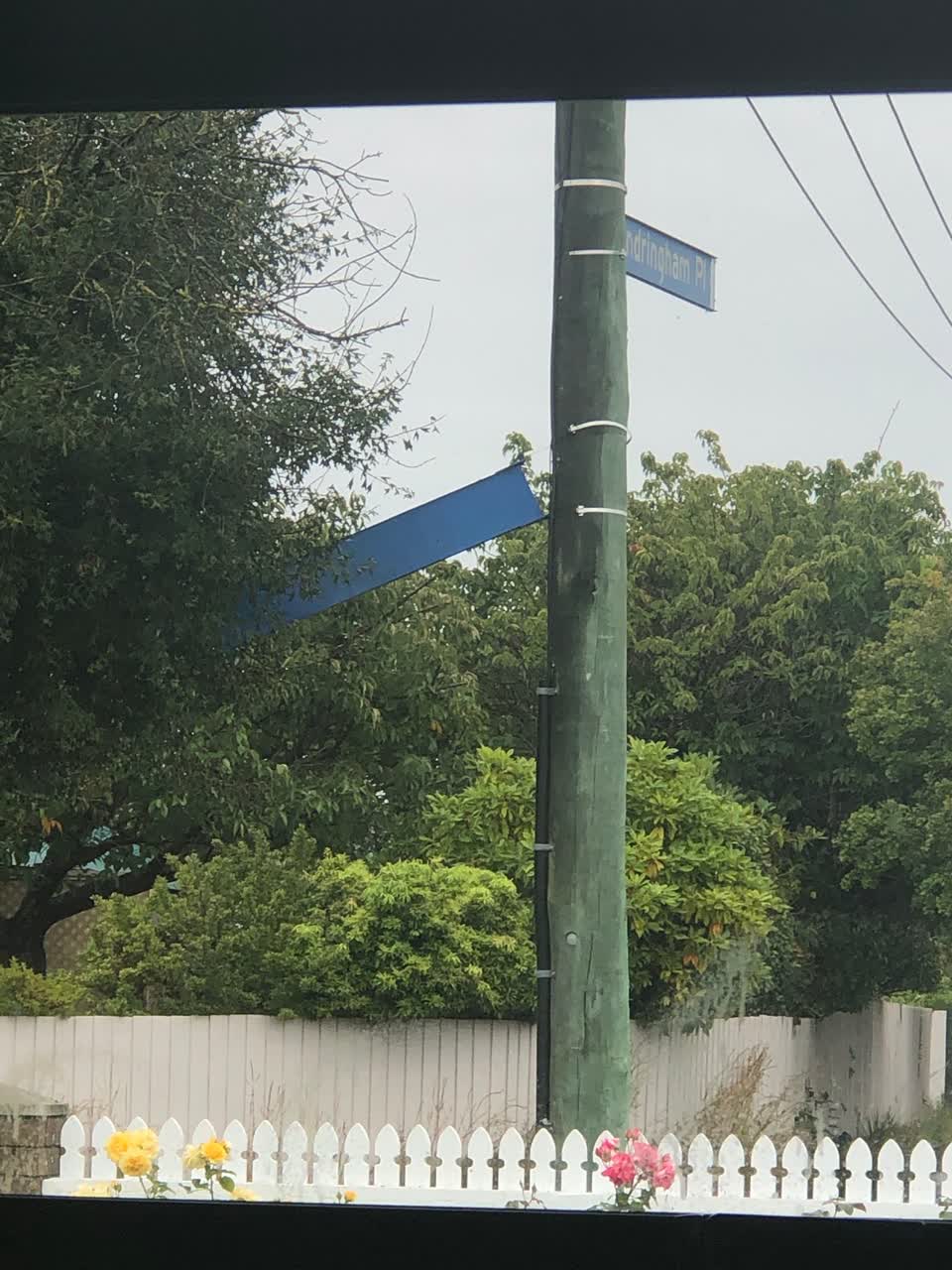 The photograph attached to this roading/streets report
