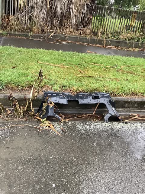 Rubbish/Recycling, a report photo