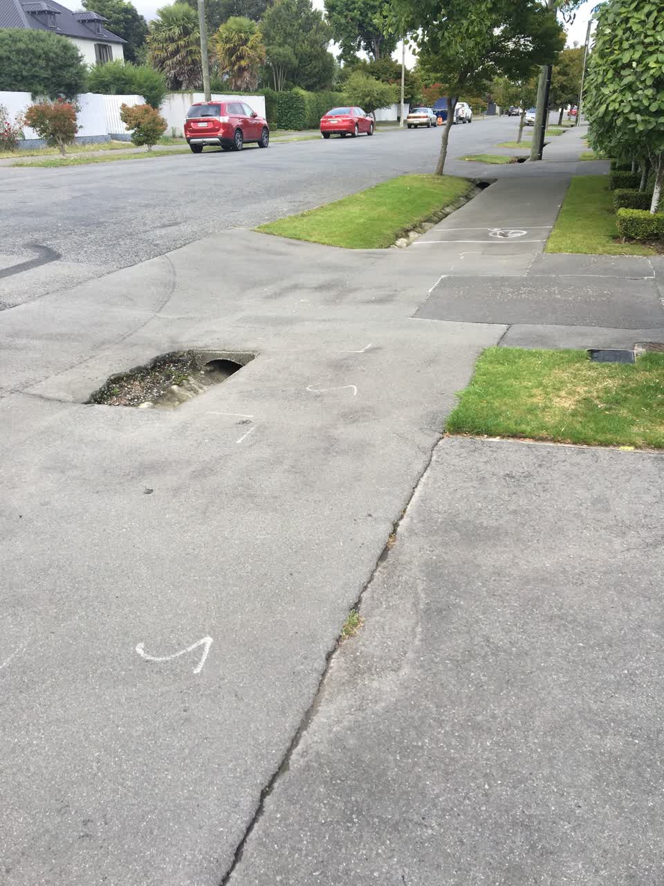The photograph attached to this roading/streets report