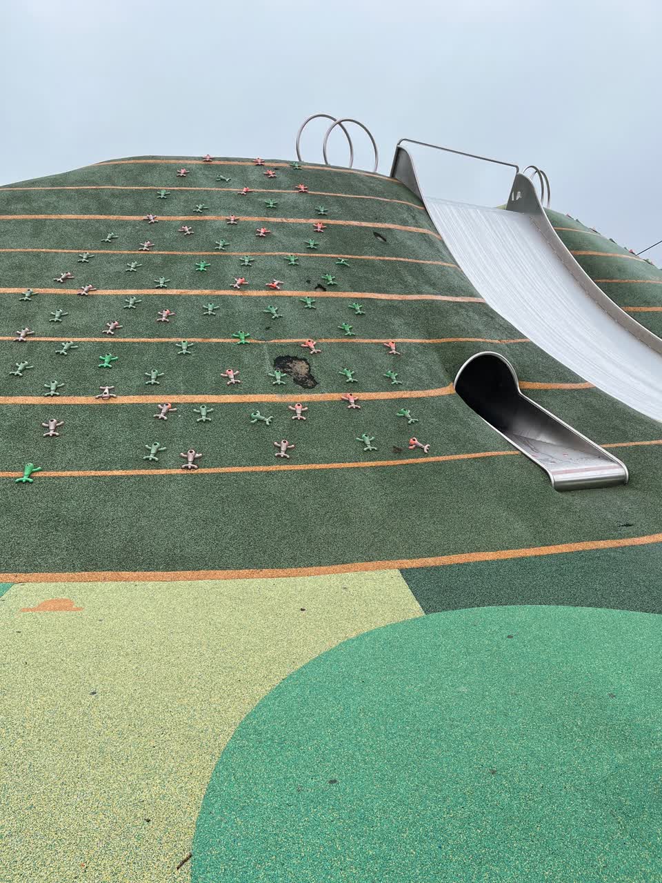 The photograph attached to this parks report