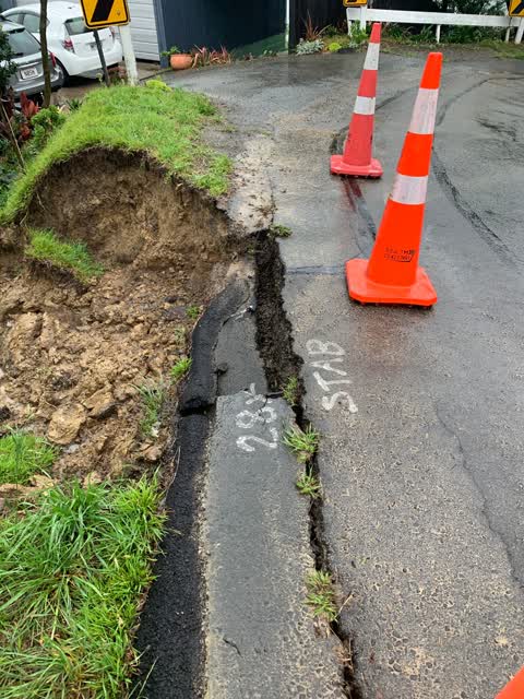 Roading/Streets, a report photo