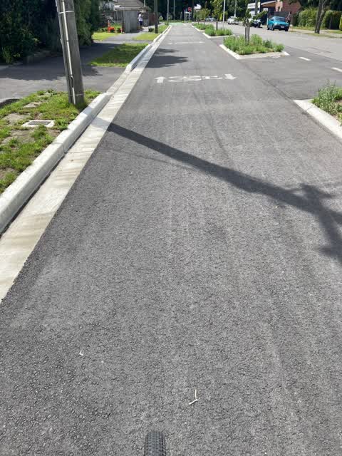 Roading/Streets, a report photo