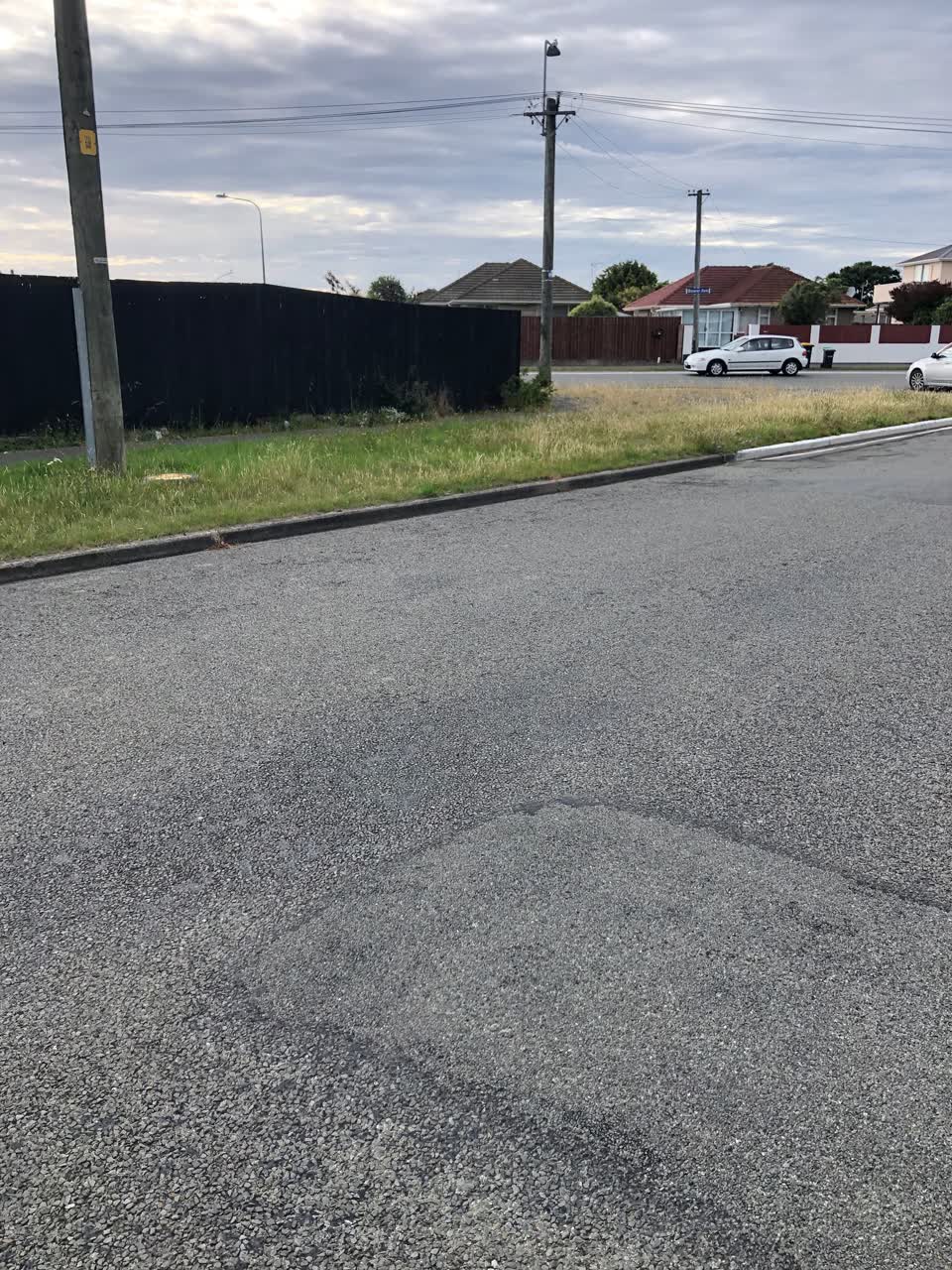 The photograph attached to this roading/streets report