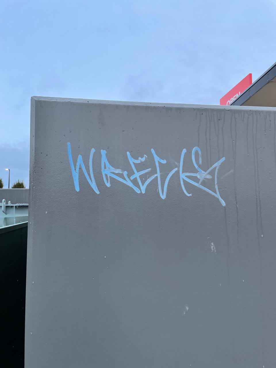 The photograph attached to this graffiti report