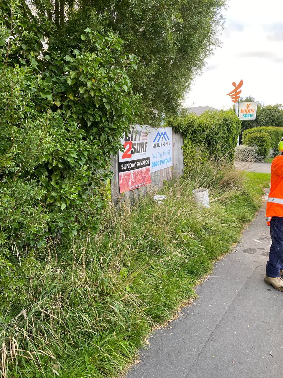 The photograph attached to this roading/streets report