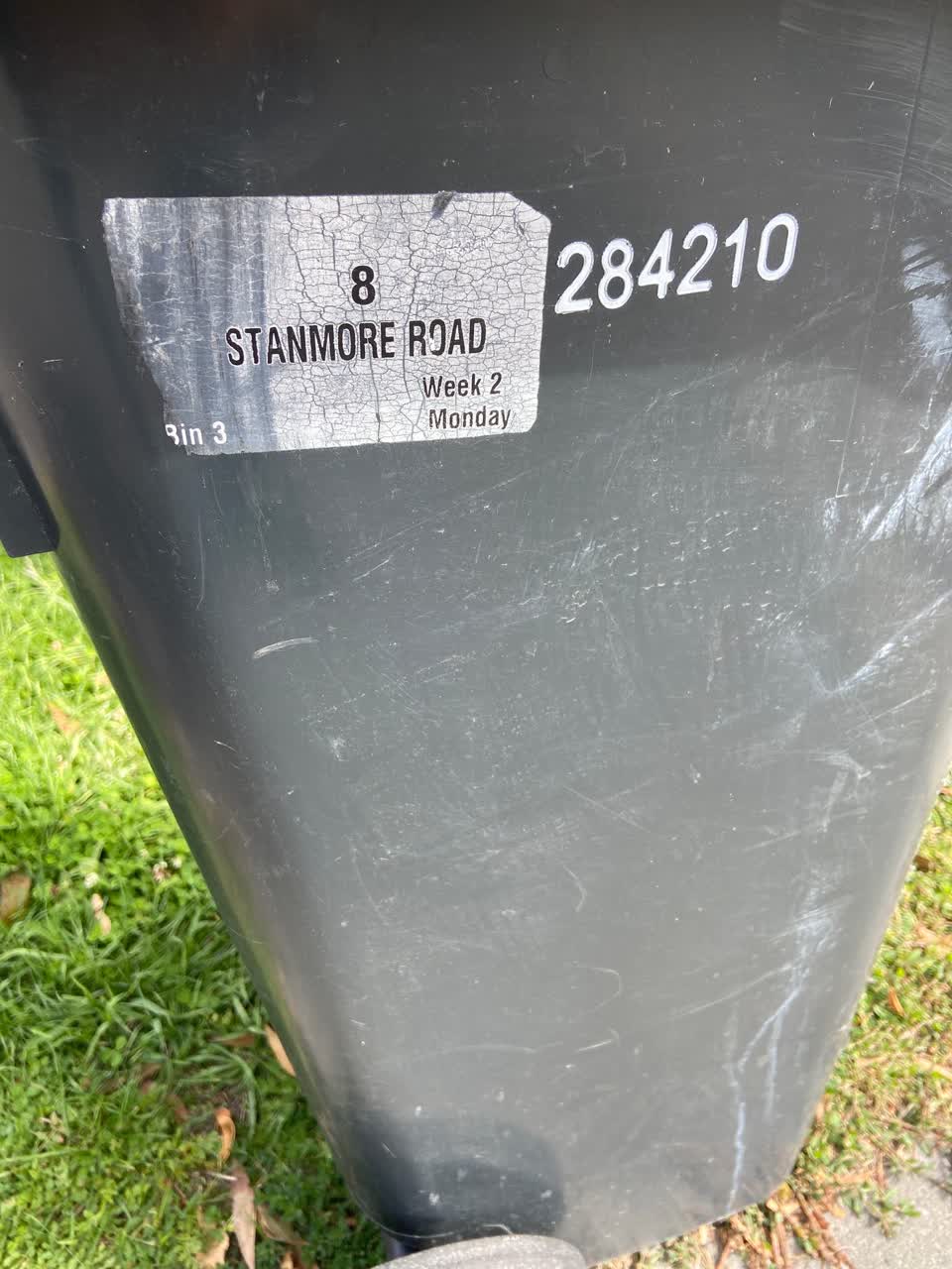 The photograph attached to this rubbish/recycling report