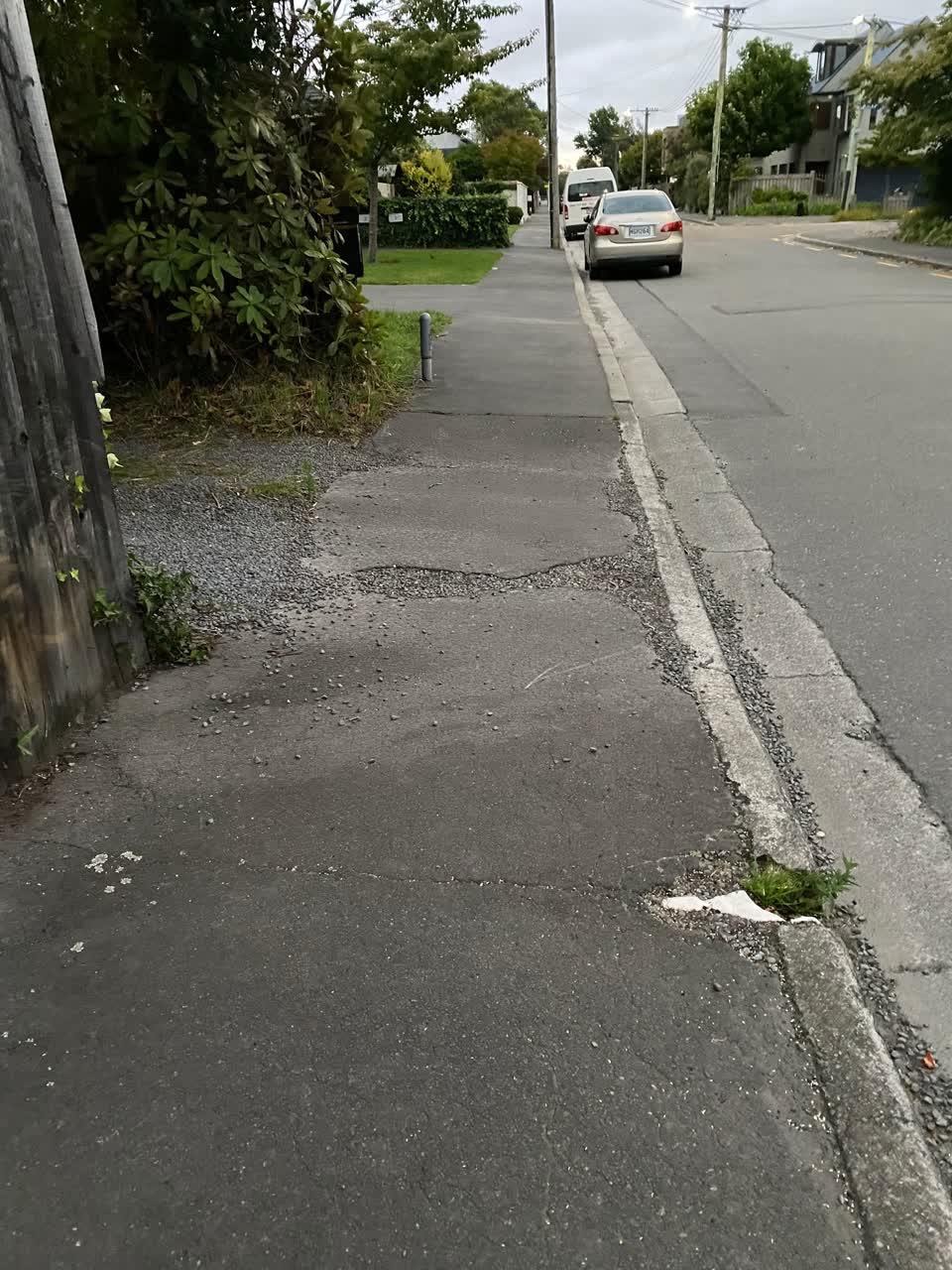 The photograph attached to this roading/streets report