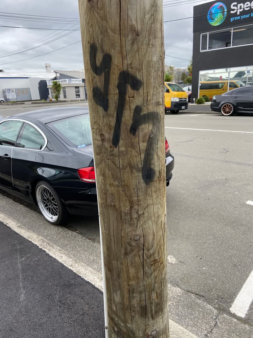 The photograph attached to this graffiti report