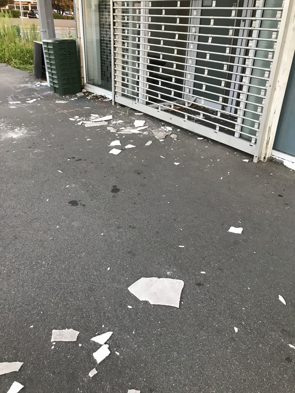 The photograph attached to this general request report
