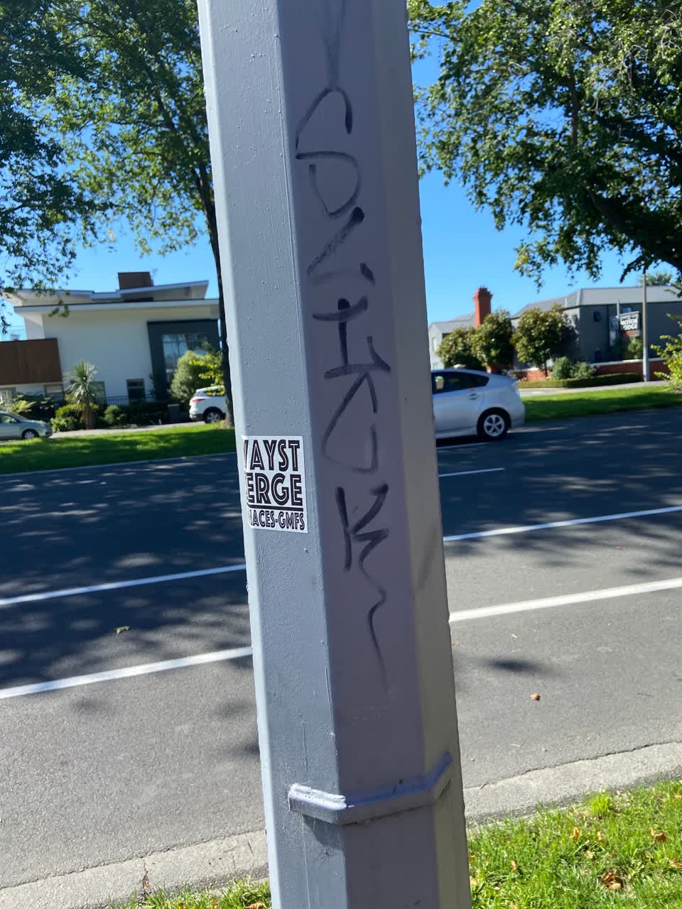 The photograph attached to this graffiti report