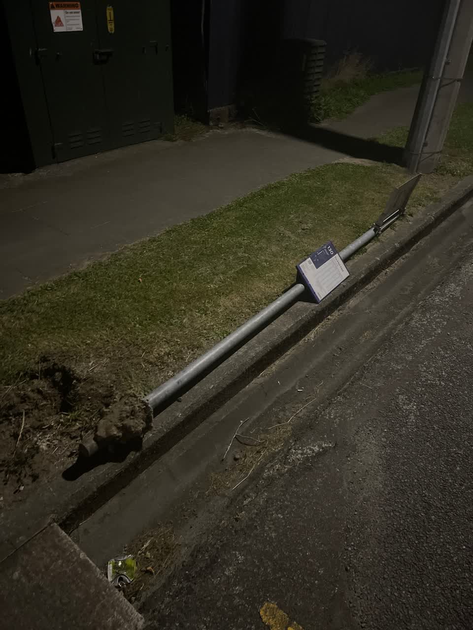 The photograph attached to this roading/streets report