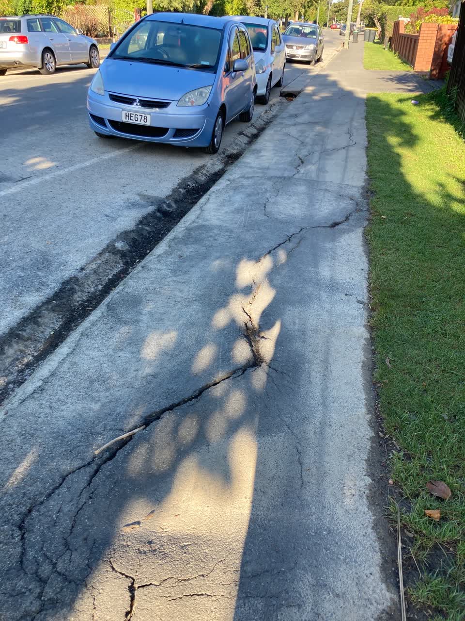 The photograph attached to this roading/streets report