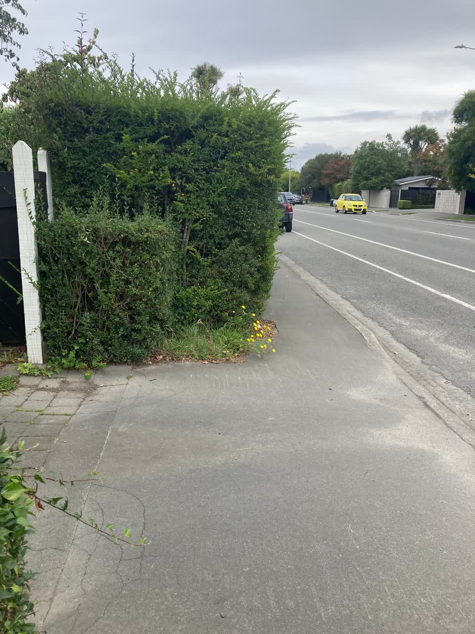The photograph attached to this roading/streets report
