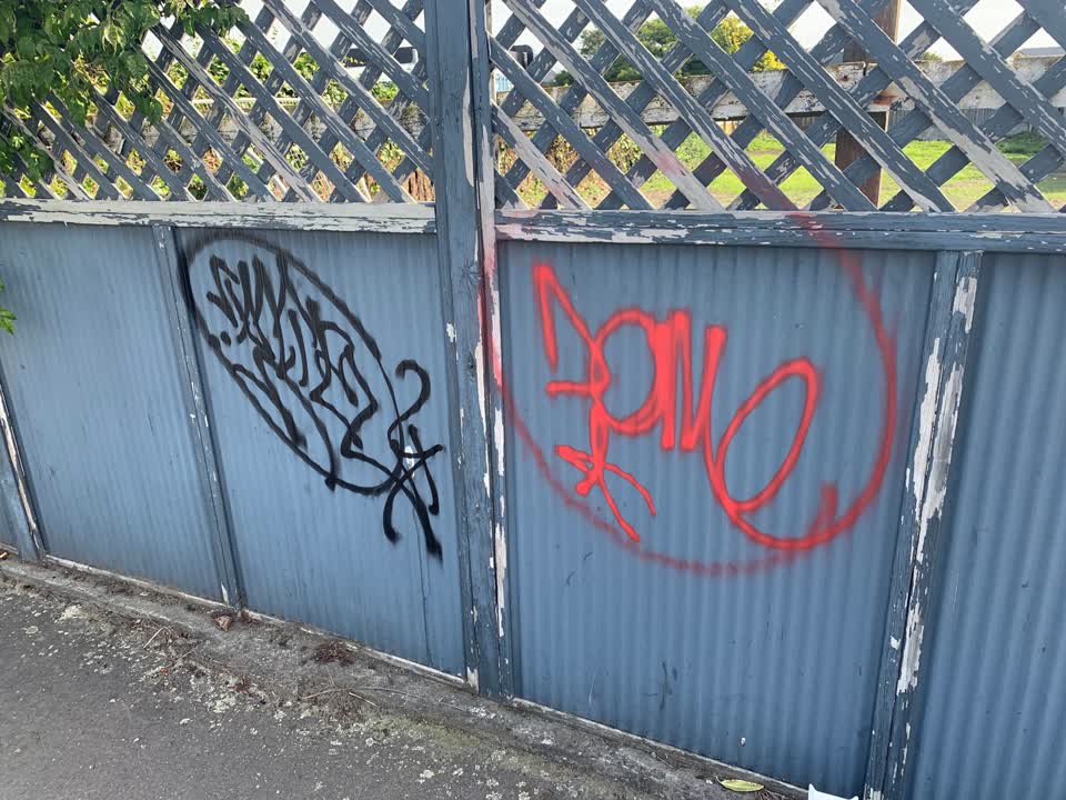 The photograph attached to this graffiti report