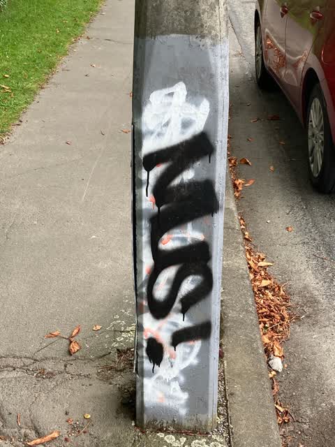 Graffiti, a report photo