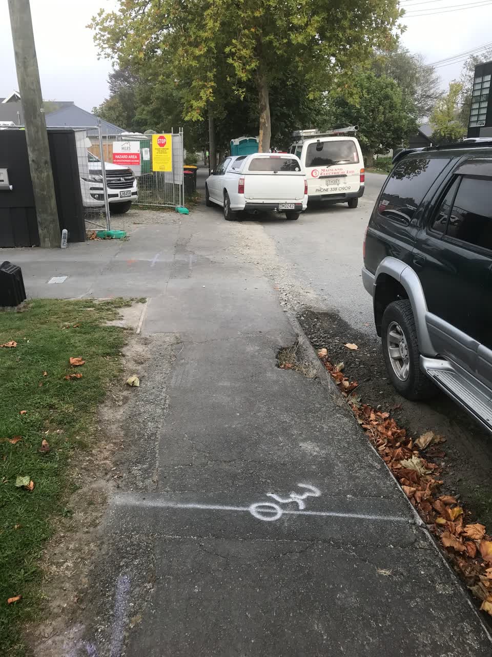 The photograph attached to this roading/streets report