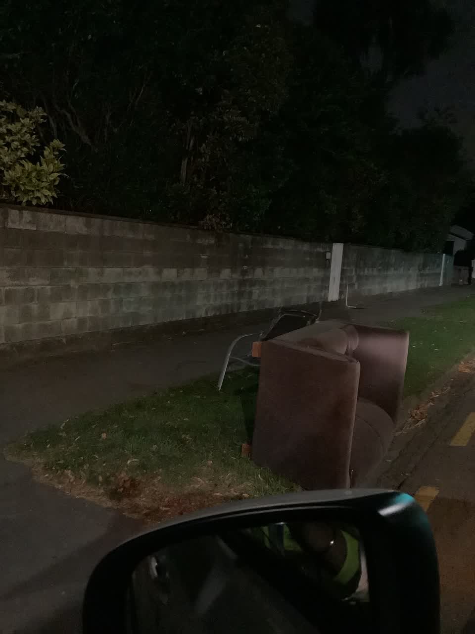 The photograph attached to this rubbish/recycling report