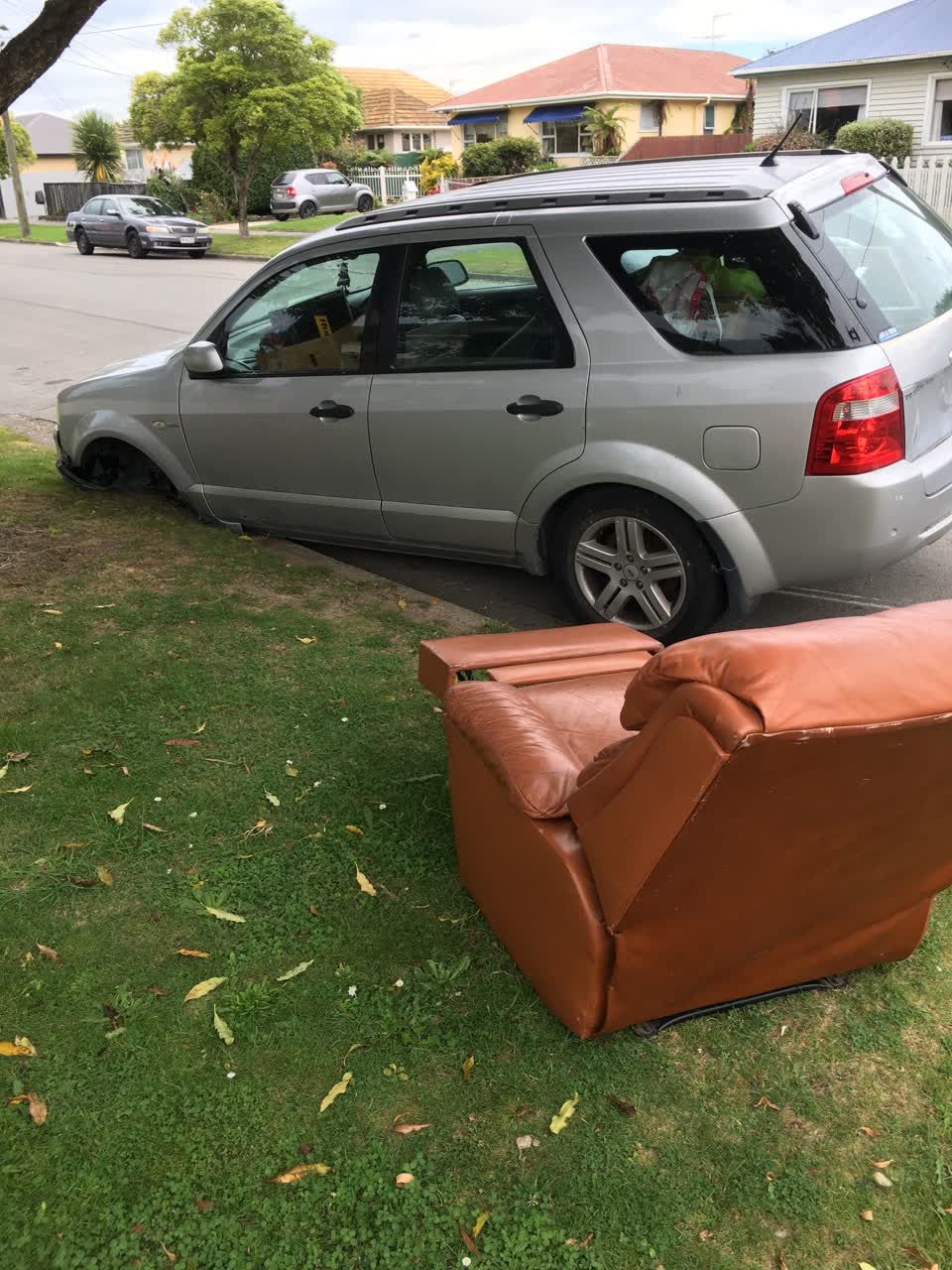 The photograph attached to this roading/streets report