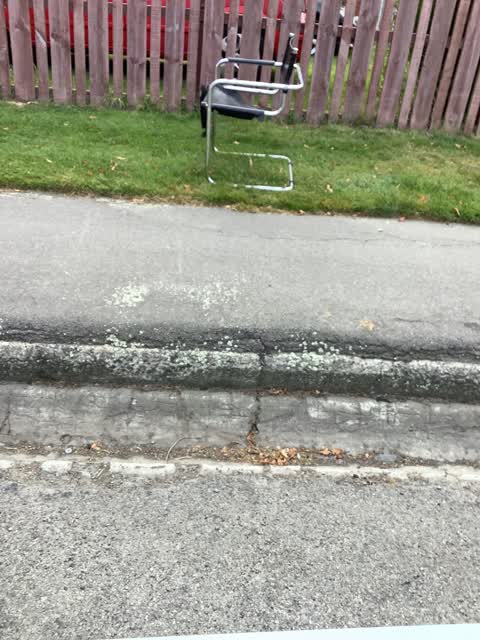 Rubbish/Recycling, a report photo