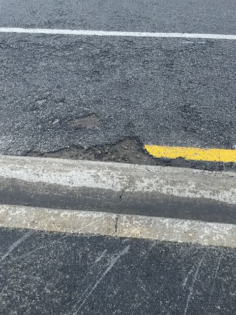 Roading/Streets, a report photo