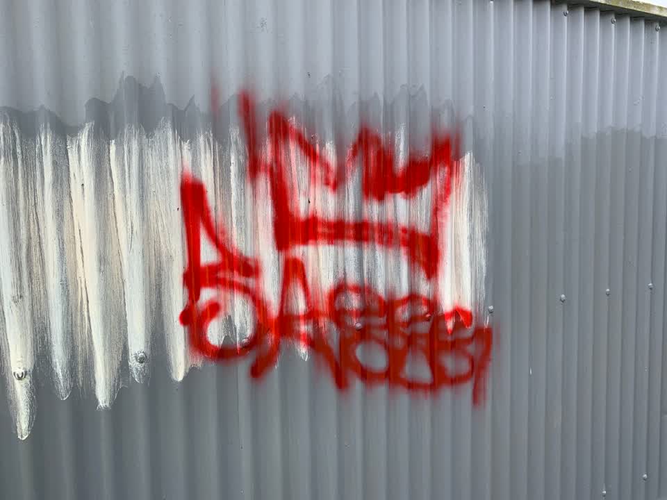 The photograph attached to this graffiti report
