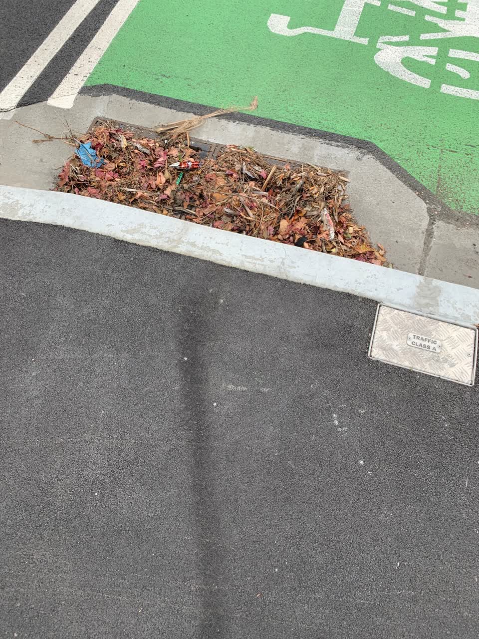 The photograph attached to this water supply report