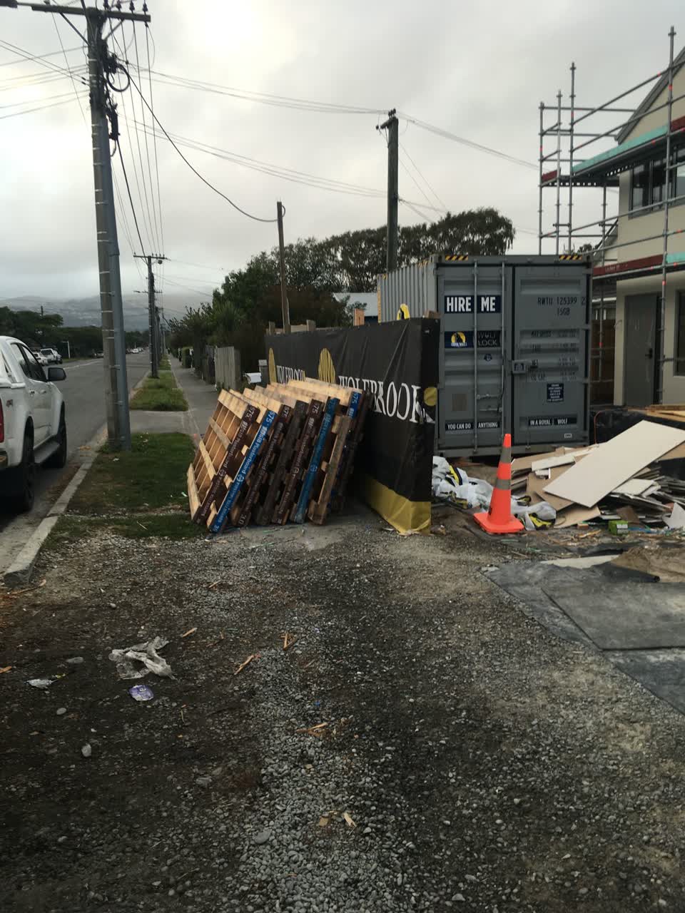 The photograph attached to this roading/streets report