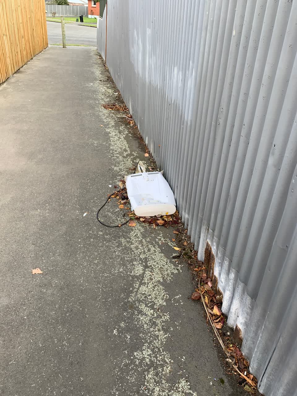 The photograph attached to this rubbish/recycling report