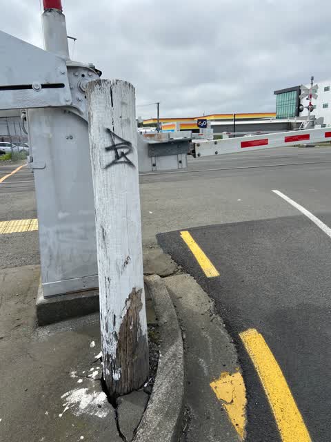 Graffiti, a report photo