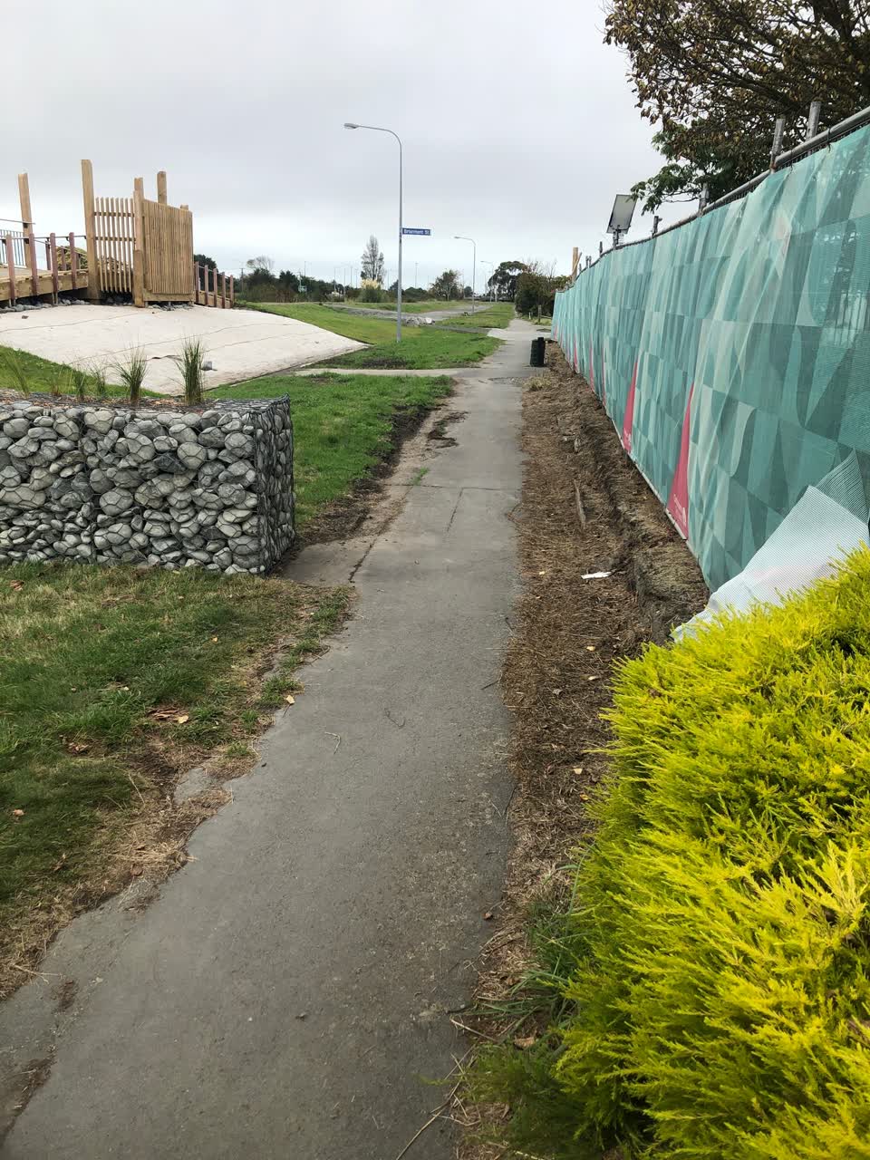 The photograph attached to this roading/streets report