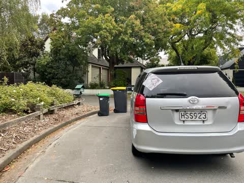 Roading/Streets, a report photo