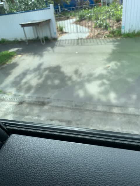 Rubbish/Recycling, a report photo