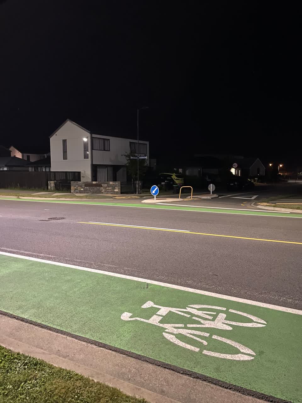 The photograph attached to this street light outage report