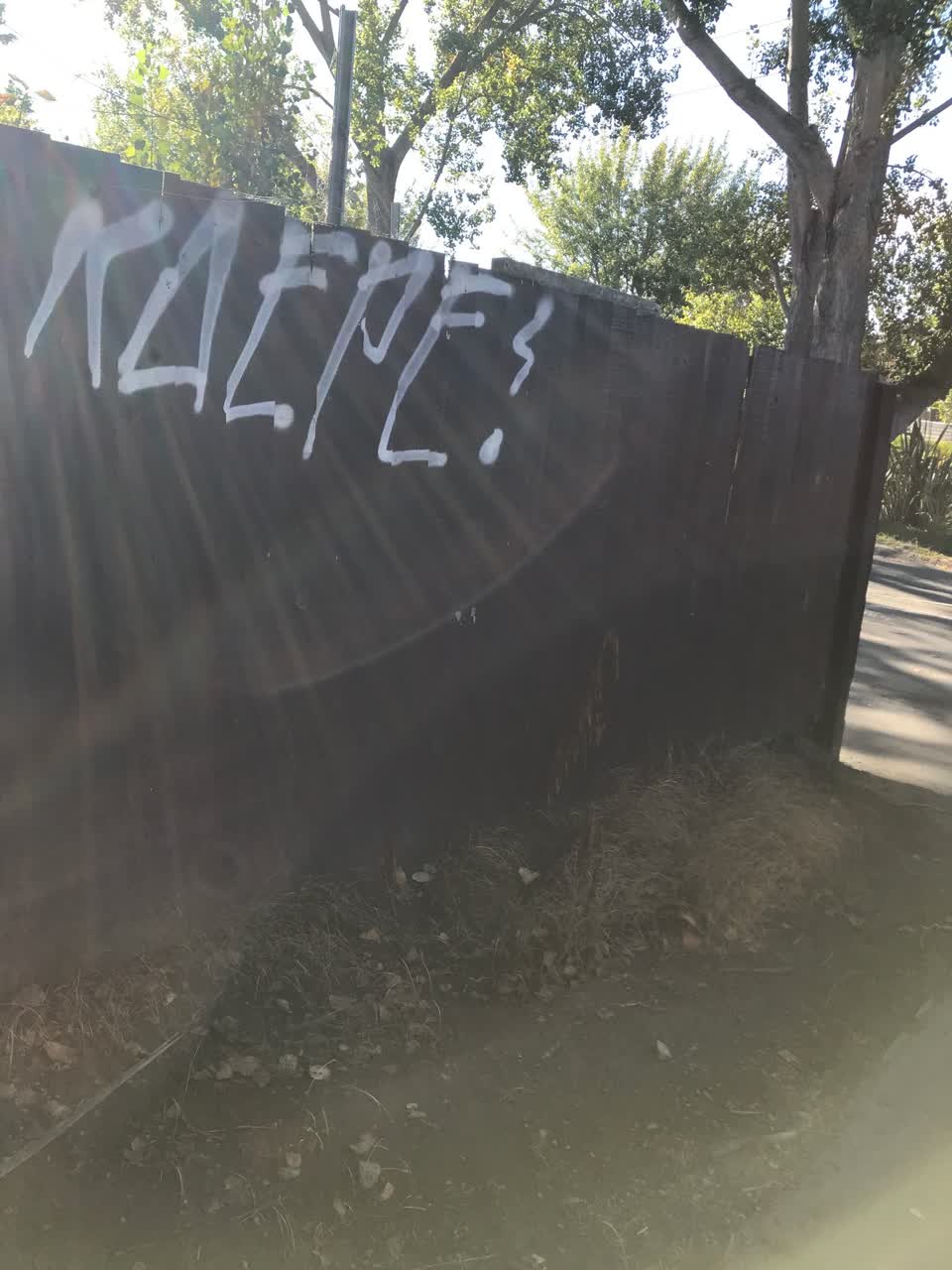 The photograph attached to this graffiti report