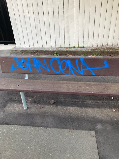 Graffiti, a report photo