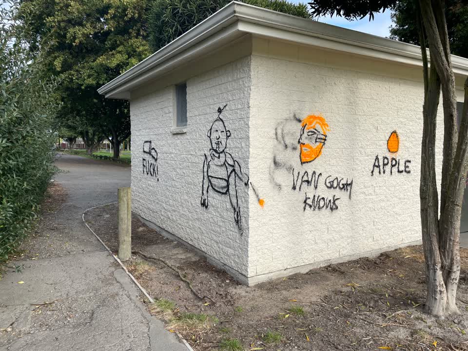 The photograph attached to this graffiti report
