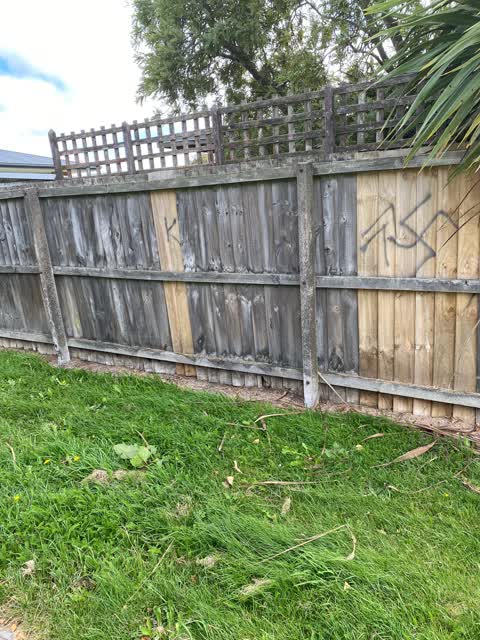 Graffiti, a report photo