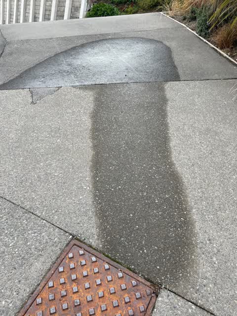 Roading/Streets, a report photo