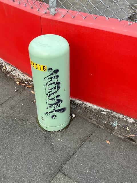 Graffiti, a report photo