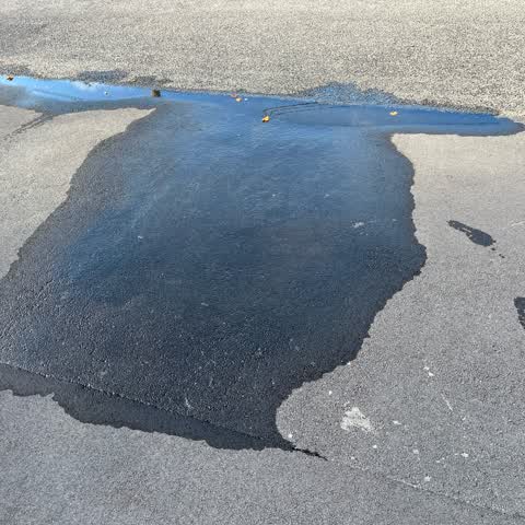 Water Leak, a report photo