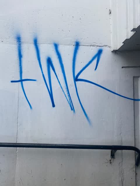 Graffiti, a report photo