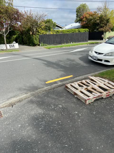 Rubbish/Recycling, a report photo