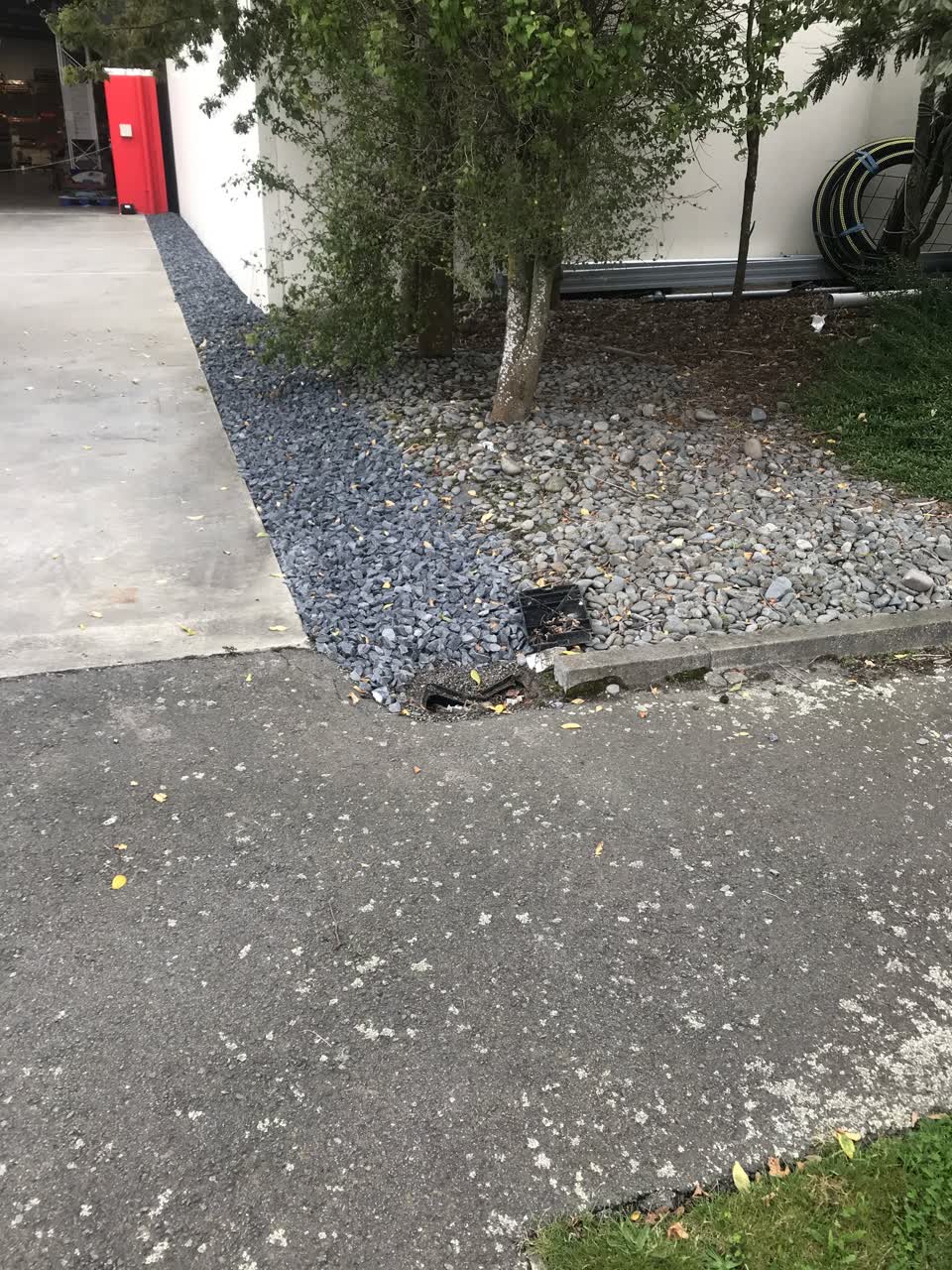 The photograph attached to this water supply report