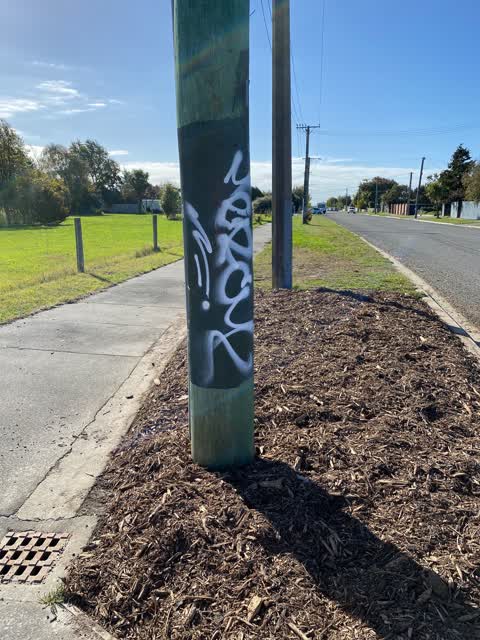Graffiti, a report photo