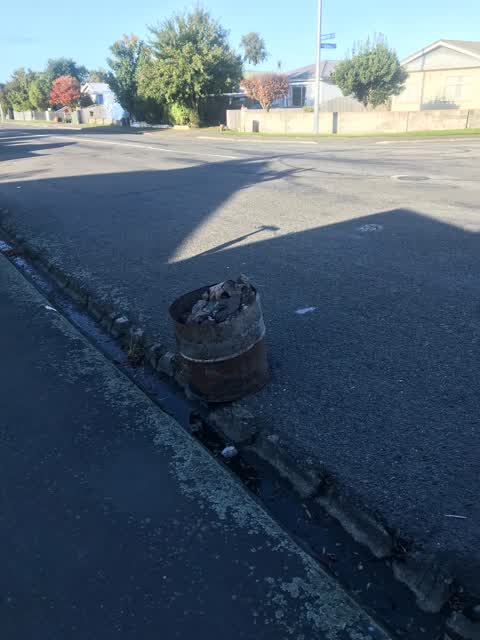 Rubbish/Recycling, a report photo