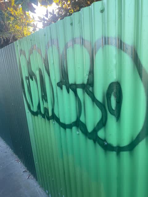 Graffiti, a report photo