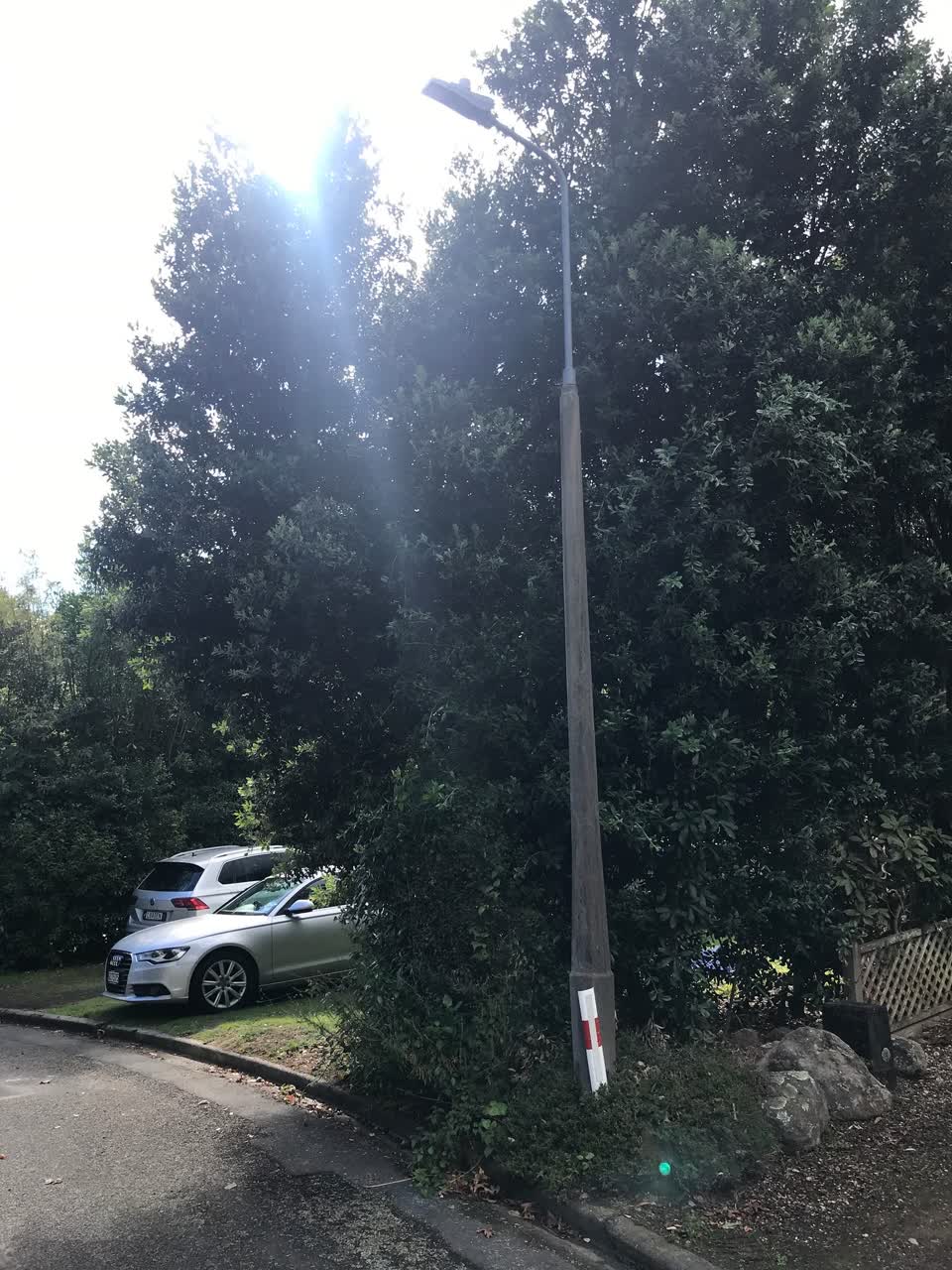 The photograph attached to this roading/streets report