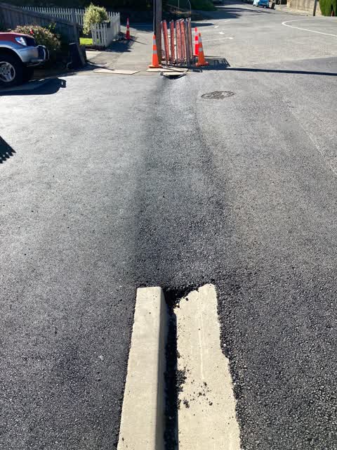 Roading/Streets, a report photo