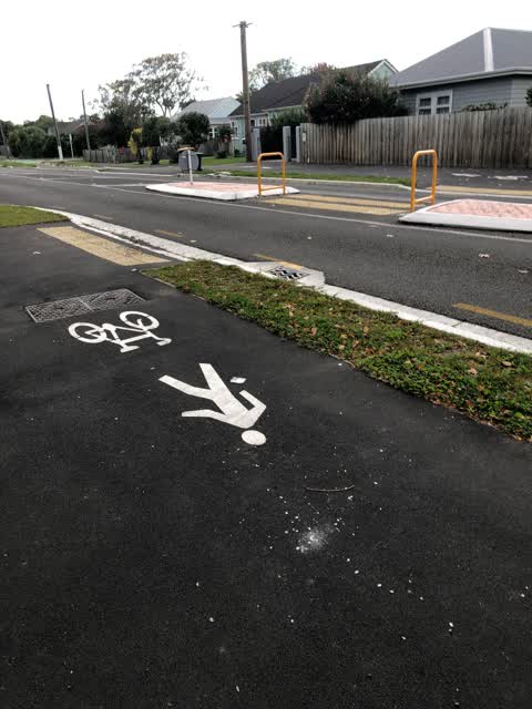 Roading/Streets, a report photo
